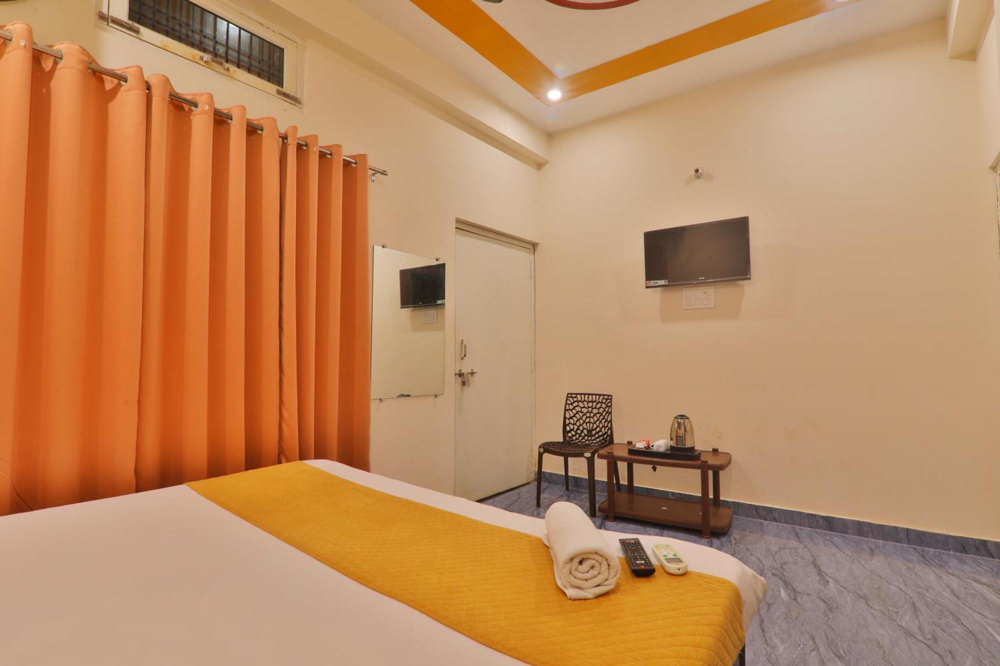 Hotel Ramayan Inn Free Pickup From Ayodhya Dham Junction Extérieur photo